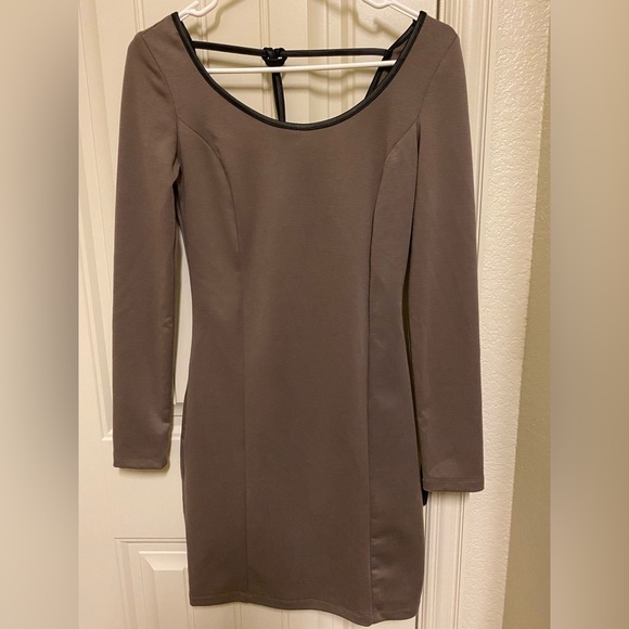 Long Sleeve Brown Dress - Picture 1 of 6